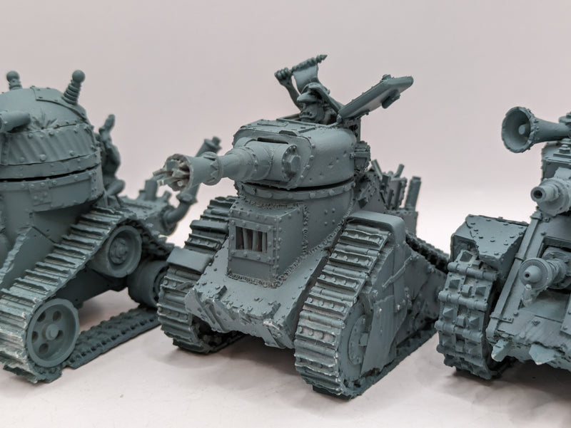 Warhammer 40k: Orks Forgeworld Grot Tanks (BF021)