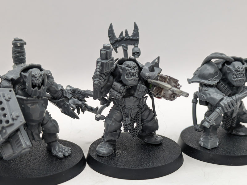 Warhammer 40k: Orks Converted Nobz/ Mega Armour Nobz (AW013)