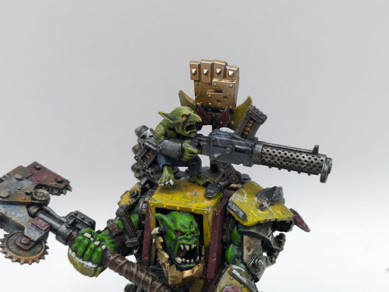 Warhammer 40k: Orks Warboss in Mega Armour (AT029)