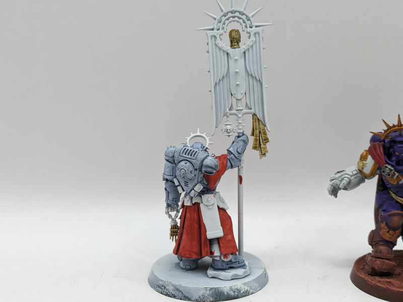 Warhammer 40k: Space Marine Gravis Captain and Bladeguard Ancient (AW078)