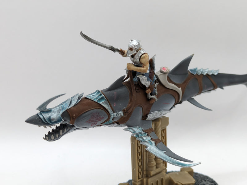 Warhammer Age of Sigmar: Idoneth Deepkin Akhelian Allopex (AI225)