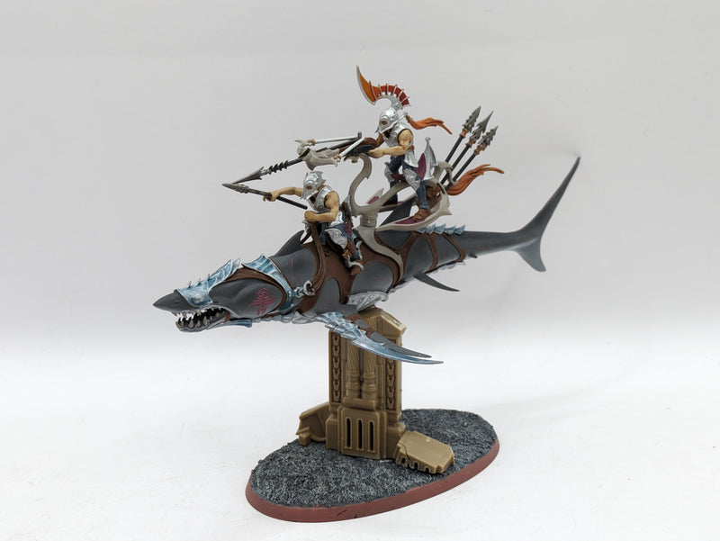 Warhammer Age of Sigmar: Idoneth Deepkin Akhelian Allopex (AT049)