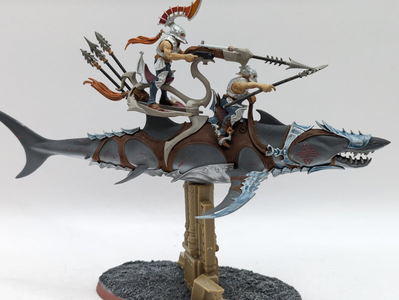 Warhammer Age of Sigmar: Idoneth Deepkin Akhelian Allopex (AT049)