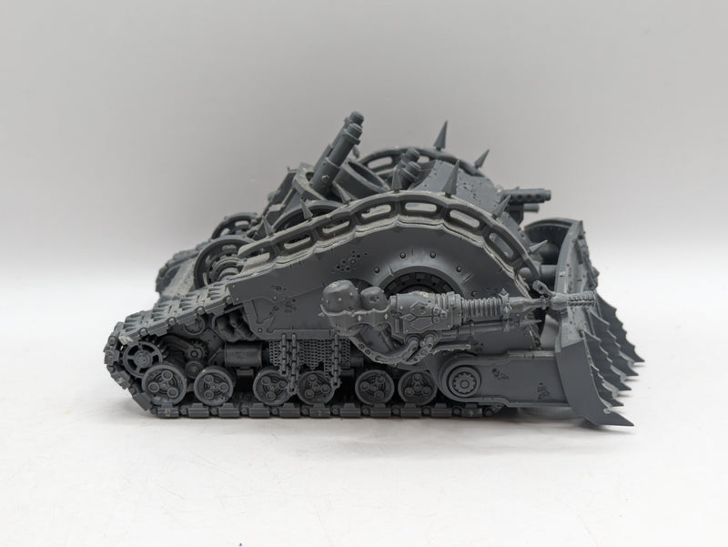 Warhammer 40k: Chaos Space Marine Death Guard Plagueburst Crawler (AR040)