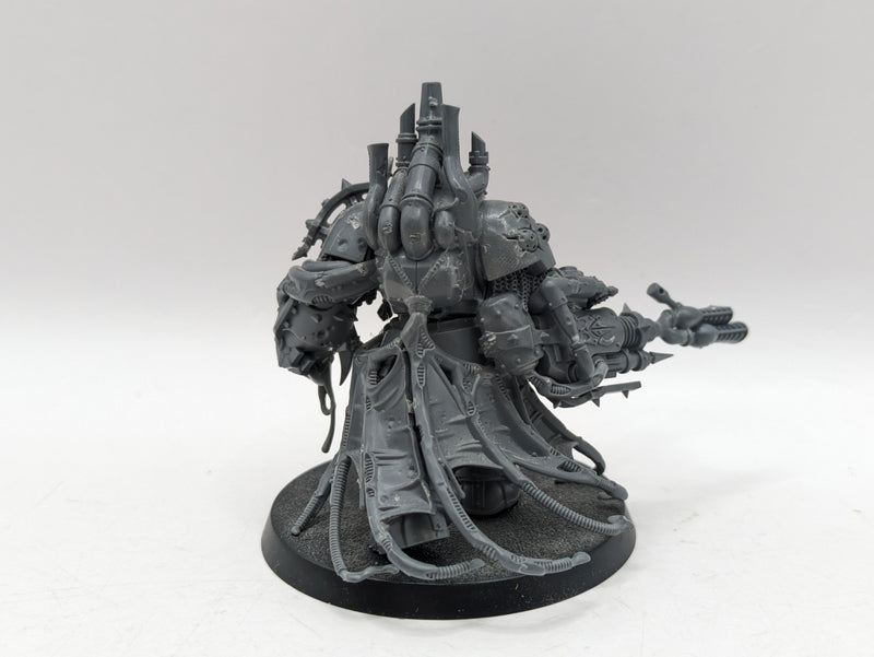 Warhammer 40k: Chaos Space Marine Death Guard Lord of Virulence (BC108)