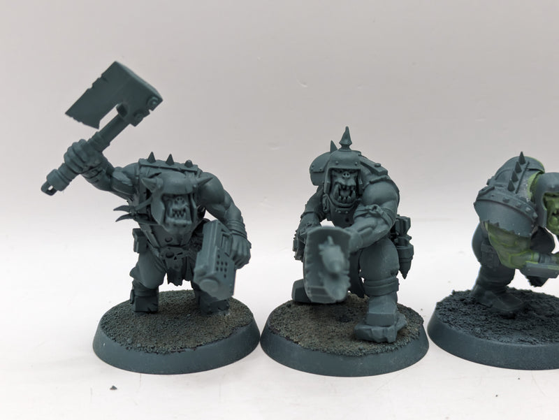 Warhammer 40k: Ork Boyz (AI214)