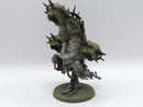 Warhammer 40k: Death Guard Foetid Bloat Drone (AT059)