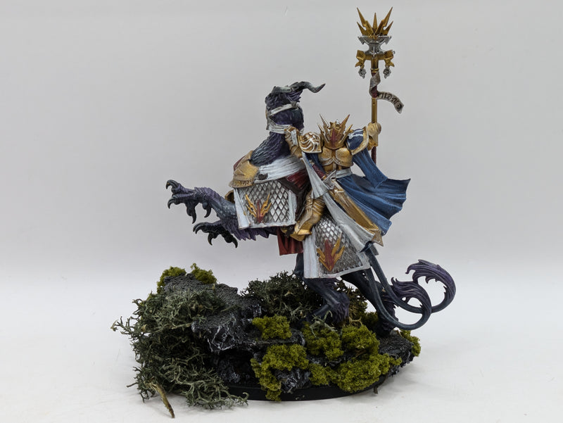 Warhammer Age of Sigmar: Stormcast Eternals Lord Arcanum on Gryph Charger (AR017)