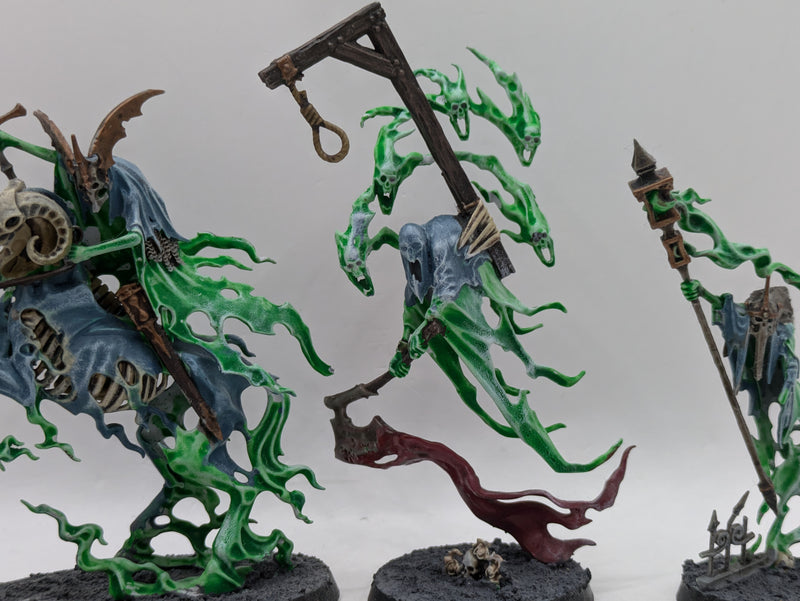 Warhammer Age of Sigmar: Nighthaunt Ethereal Court and Executioner (AW055)