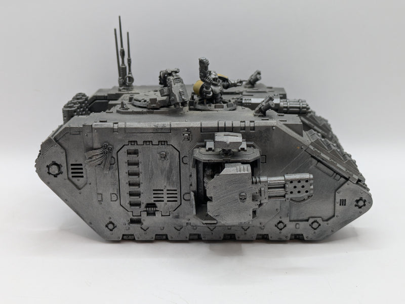 Warhammer 40k: Space Marines Land Raider Redeemer (BF079)