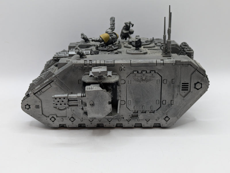 Warhammer 40k: Space Marines Land Raider Redeemer (BF079)