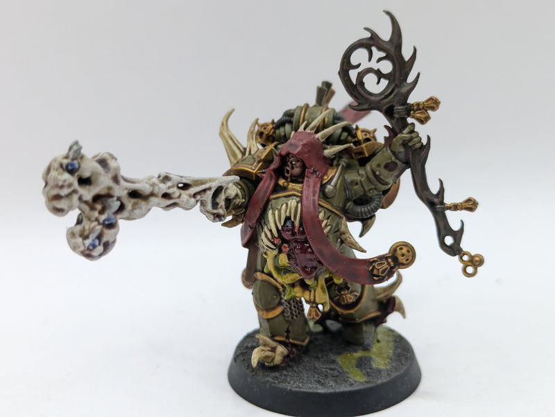 Warhammer 40k: Death Guard Malignant Plaguecaster - Well Painted (AQ032)