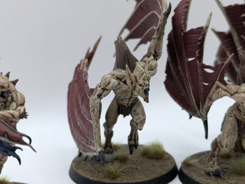 Warhammer Age of Sigmar: Flesh Eater Courts Vargheists and Abhorrant Archregent  (AU025)