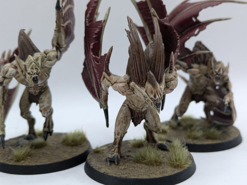 Warhammer Age of Sigmar: Flesh Eater Courts Vargheists and Abhorrant Archregent  (AU025)