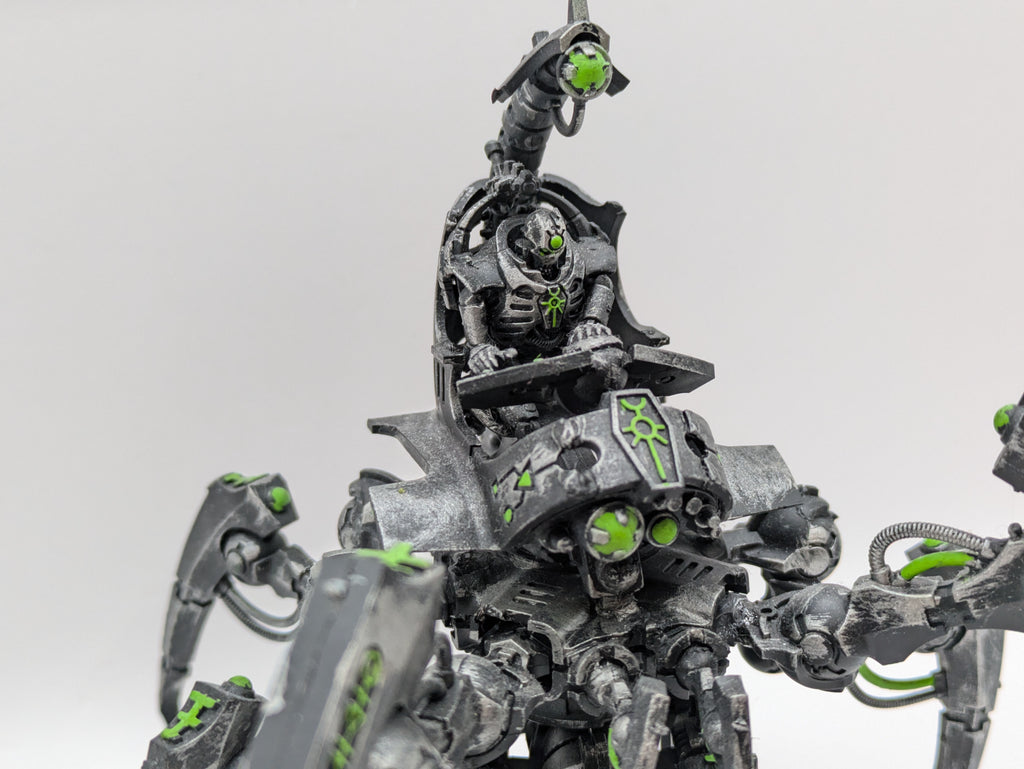 Warhammer 40k: Necron Triarch Stalker (AR035)