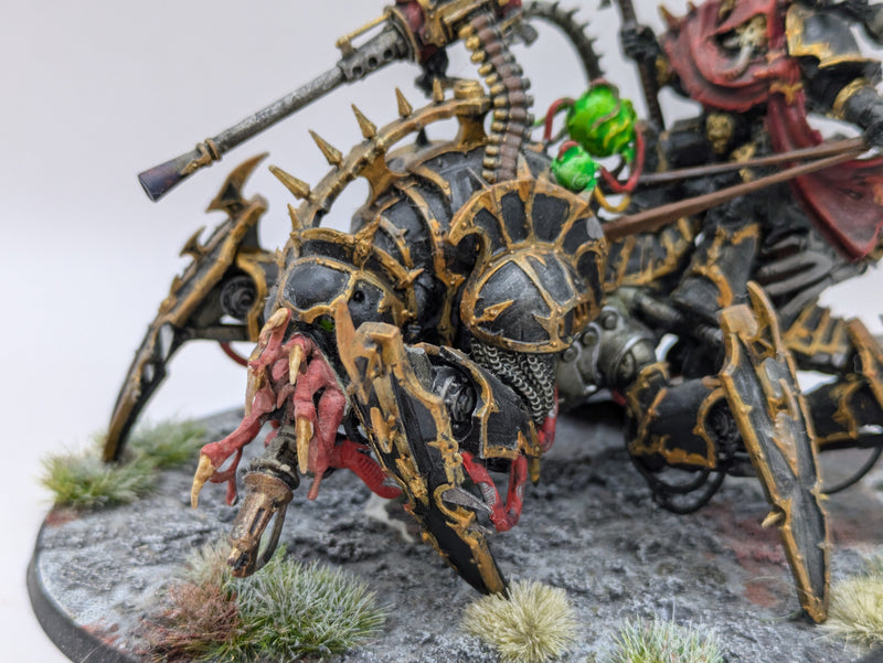 Warhammer 40k: Chaos Space Marines Lord Discordant (AU064)