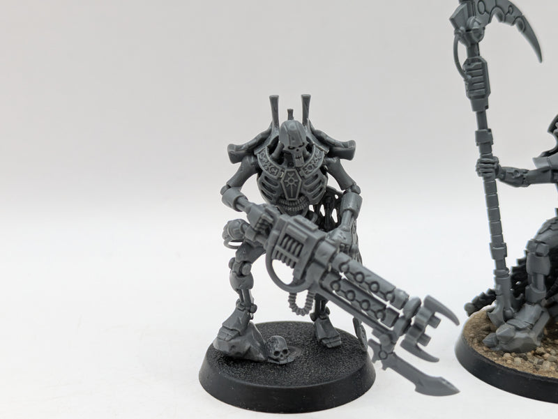 Warhammer 40k: Necron Overlord and Royal Warden (AE054)