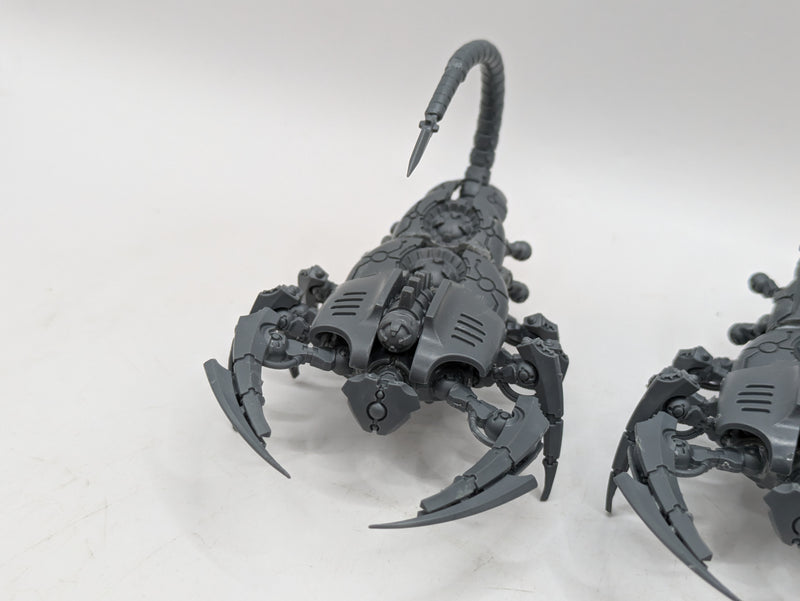 Warhammer 40k: Necron Converted Tomb Spyders/Canoptek Wraiths (AW026)