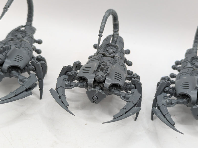 Warhammer 40k: Necron Converted Tomb Spyders/Canoptek Wraiths (AW026)