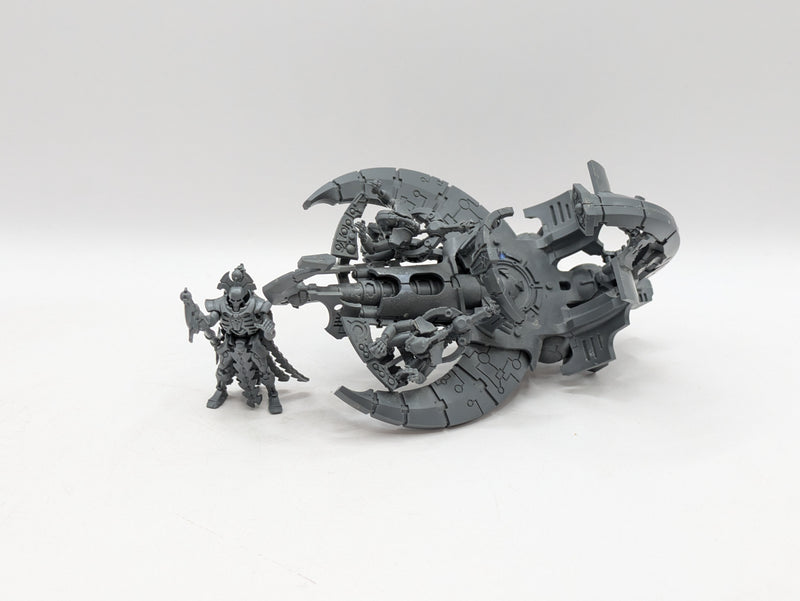 Warhammer 40k: Necron Catacomb Command Barge (BF020)