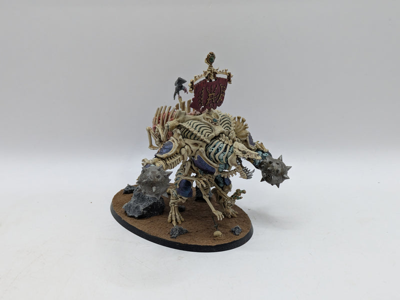 Warhammer Age of Sigmar: Ossiarch Bonereapers Gothizzar Harvester (AR048)