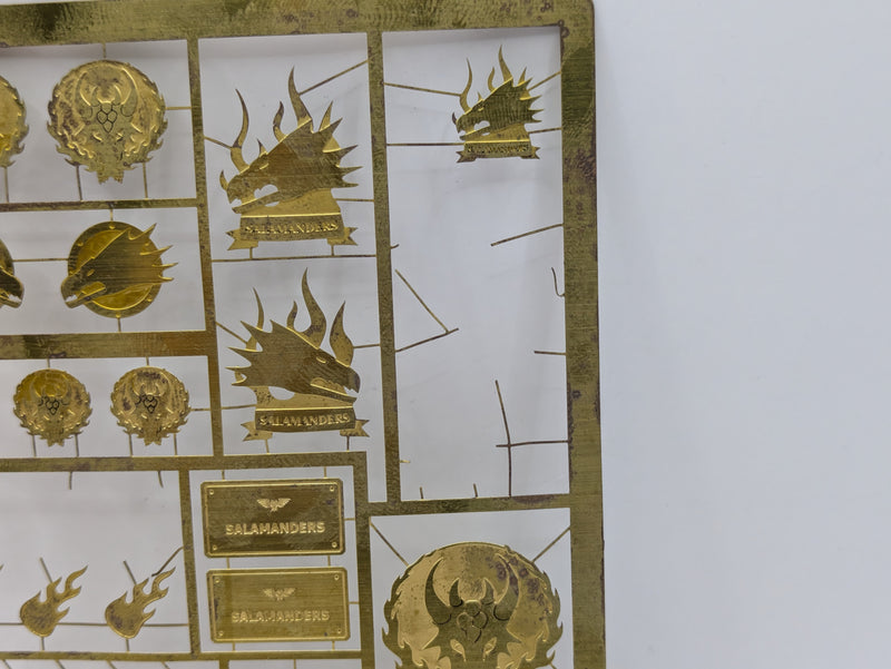 Warhammer Horus Heresy: Legiones Astartes Salamanders Etched Brass (AP009)