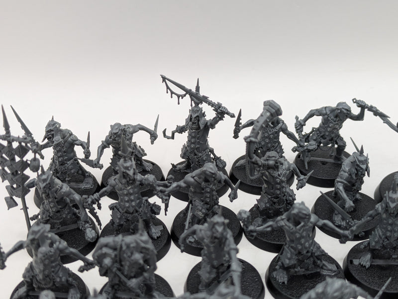 Warhammer Age of Sigmar: Orruk Warclans Gutrippaz and Hobgrot Slittaz (AW019)