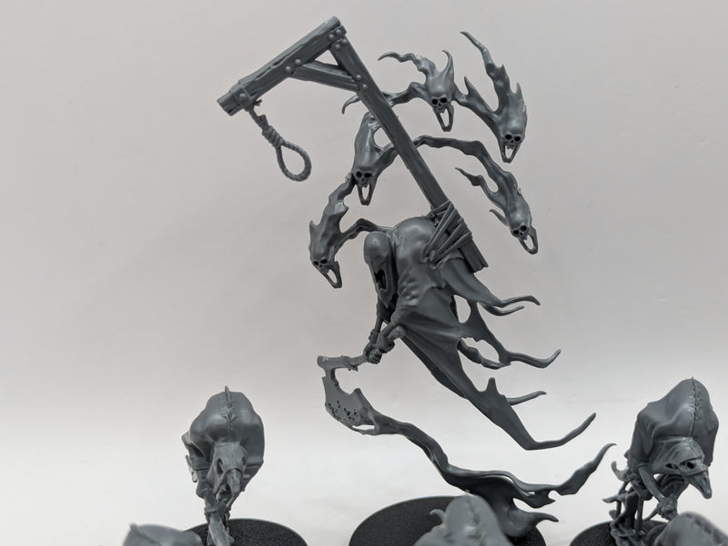 Warhammer Age of Sigmar: Nighthaunt Bundle (AJ125)