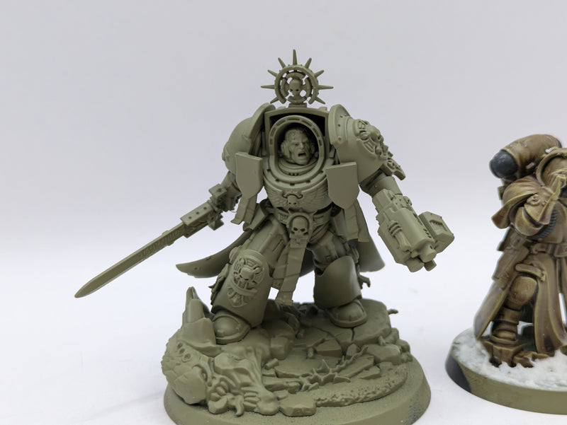 Warhammer 40k: Space Marine Terminator Captain and Phobos Librarian (AJ030)