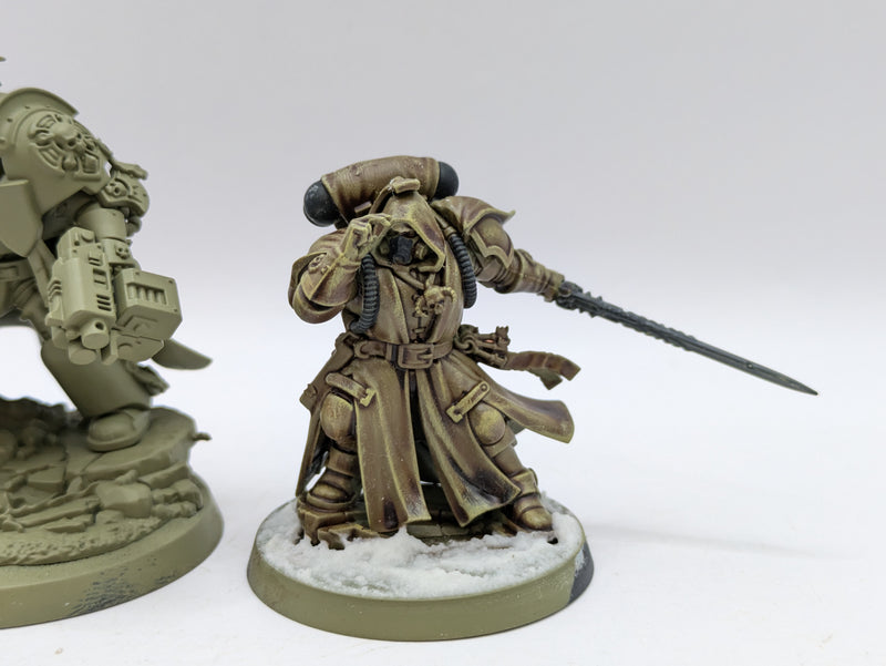 Warhammer 40k: Space Marine Terminator Captain and Phobos Librarian (AJ030)