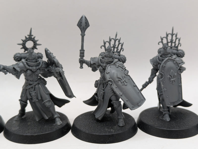 Warhammer 40k: Adepta Sororitas Celestian Sacresants (AZ164)