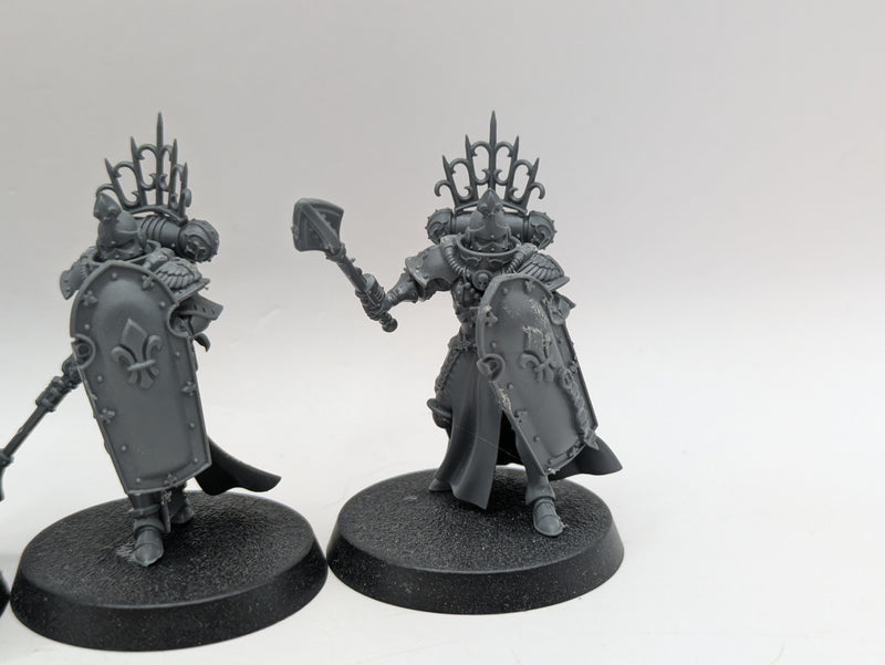 Warhammer 40k: Adepta Sororitas Celestian Sacresants (AZ164)