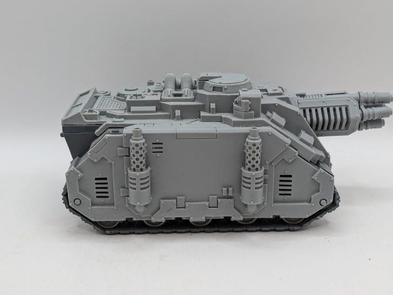 Warhammer Horus Heresy: Legiones Astartes Resin Vindicator Siege Tank (AU064)