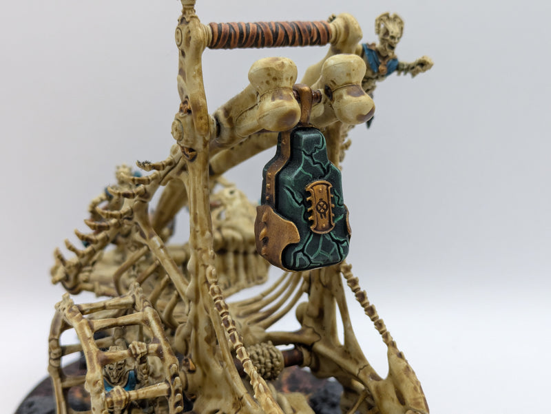 Warhammer Age of Sigmar: Ossiarch Bonereapers Mortek Crawler - Well Painted (AU012)