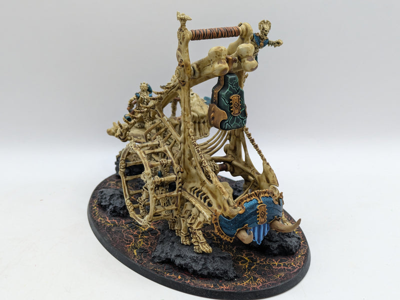 Warhammer Age of Sigmar: Ossiarch Bonereapers Mortek Crawler - Well Painted (AU012)