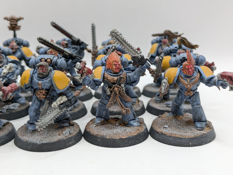 Warhammer 40k: Space Marines Space Wolves Blood Claws (AA168)