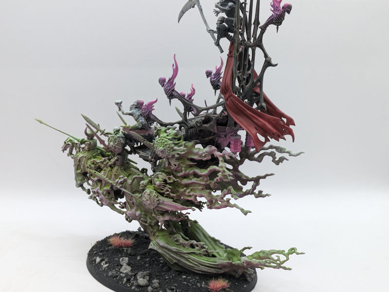 Warhammer Age of Sigmar: Soulblight Gravelords Coven Throne - Well Painted (AX074)