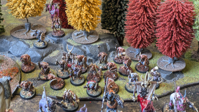 Warhammer Age of Sigmar/Old World: Beautifully Painted Beastmen Army (AB458)