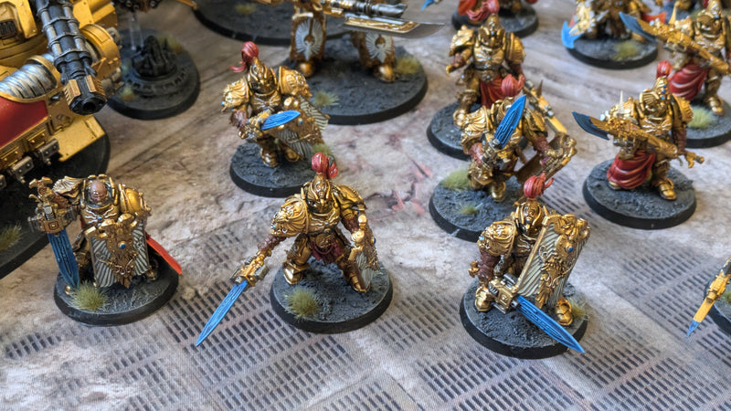 Warhammer 40k: Adeptus Custodes Army - Well Painted (AB457)