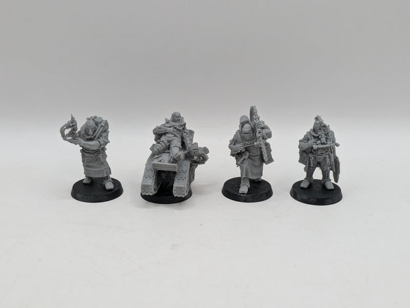 Warhammer Horus Heresy: Solar Auxilia Surgeon-Primus Aevos Jovan & Medicae (BA041)