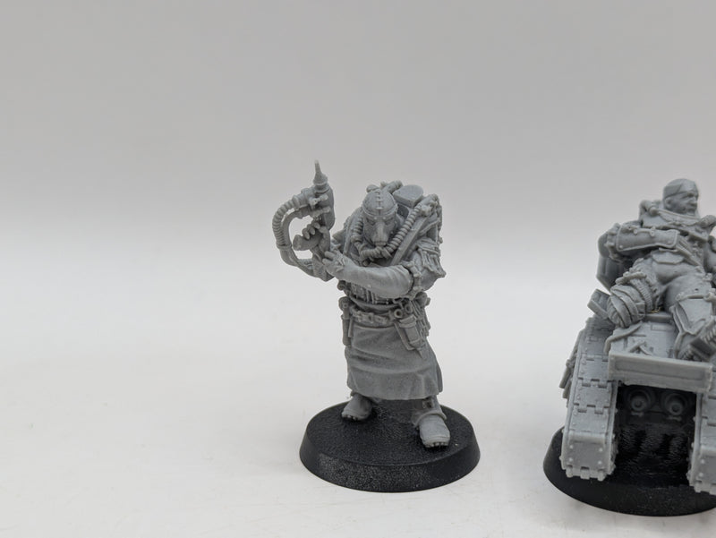 Warhammer Horus Heresy: Solar Auxilia Surgeon-Primus Aevos Jovan & Medicae (BA041)