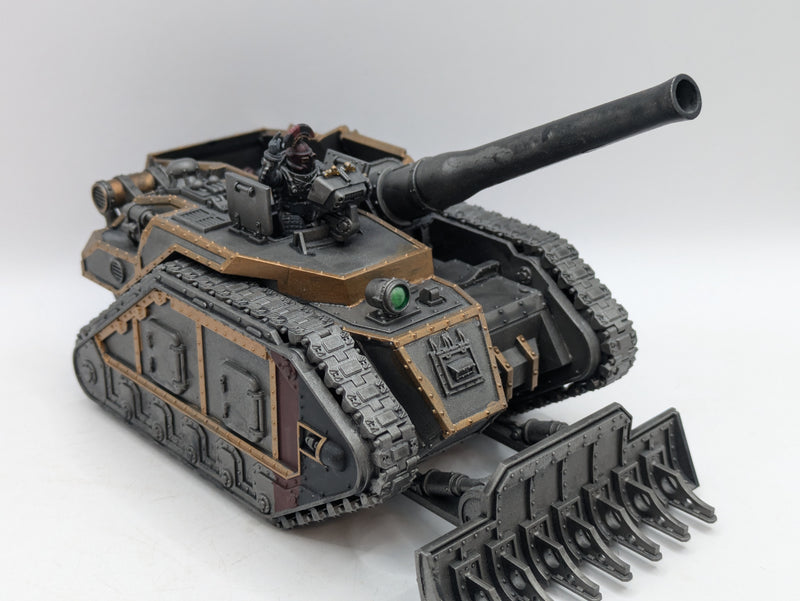 Warhammer Horus Heresy: Solar Auxilia Basilisk Tank (BF026)