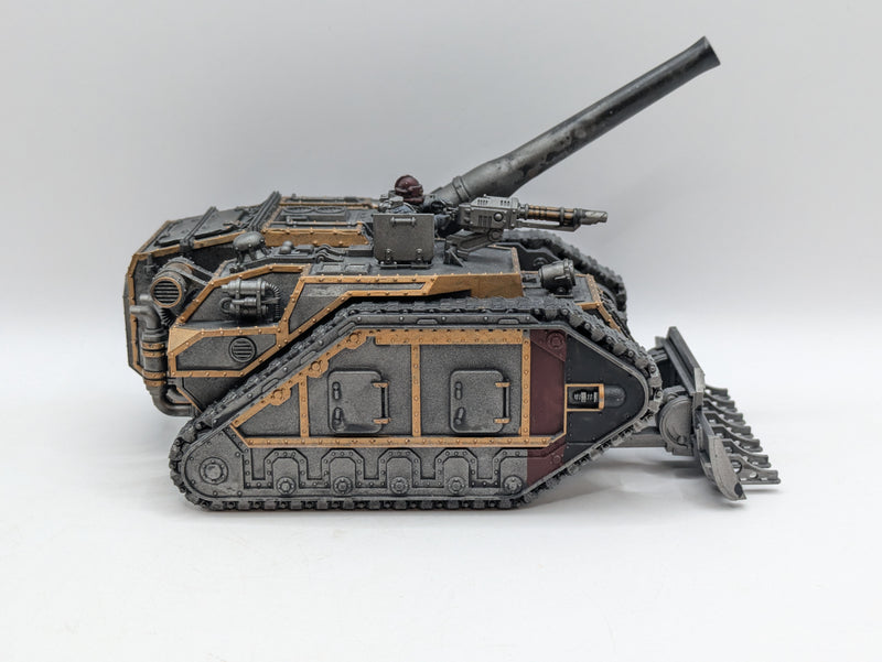 Warhammer Horus Heresy: Solar Auxilia Basilisk Tank (AX059)