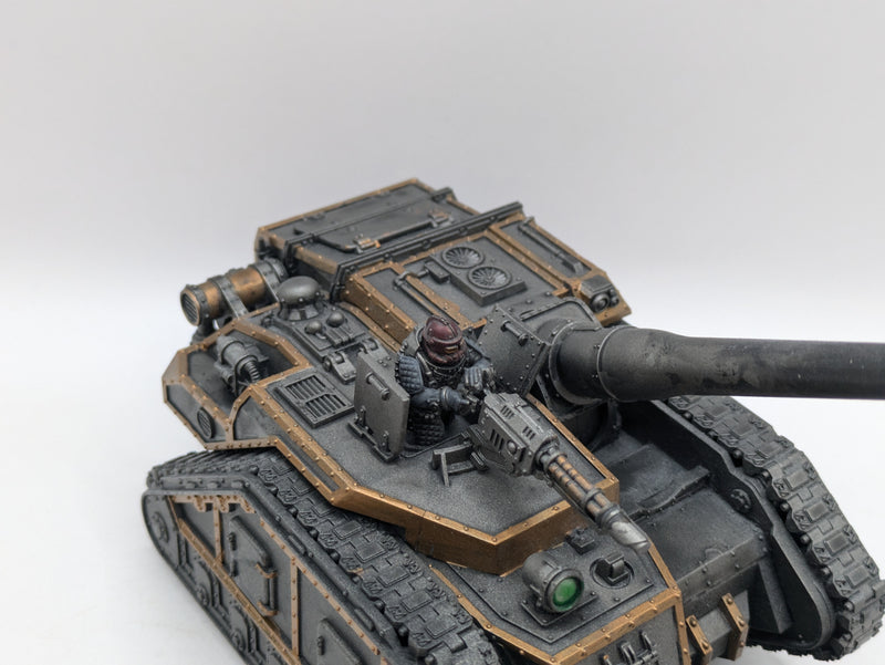 Warhammer Horus Heresy: Solar Auxilia Basilisk Tank (AX059)