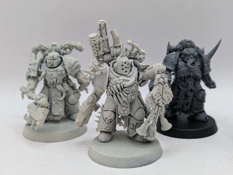 Warhammer 40k: Death Guard Plague Marines (AZ172)