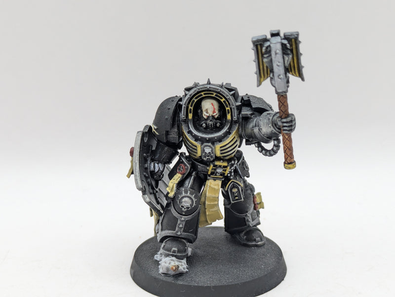 Warhammer 40K: Space Marine Terminator Chaplain (AH107)