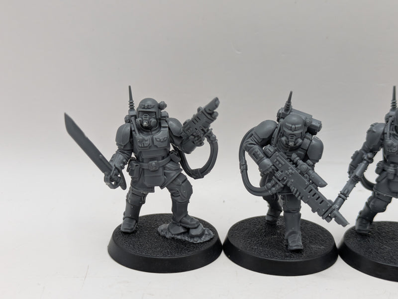 Warhammer 40k: Astra Militarum Kasrkin Squad (AT153)