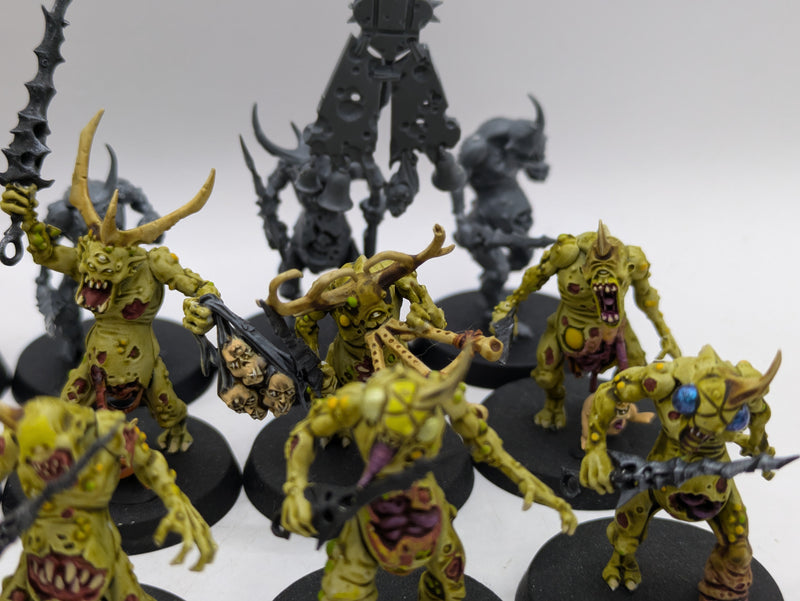 Warhammer 40k: Daemons of Chaos Nurgle Plaguebearers and Spoilpox Scrivener (BC054)