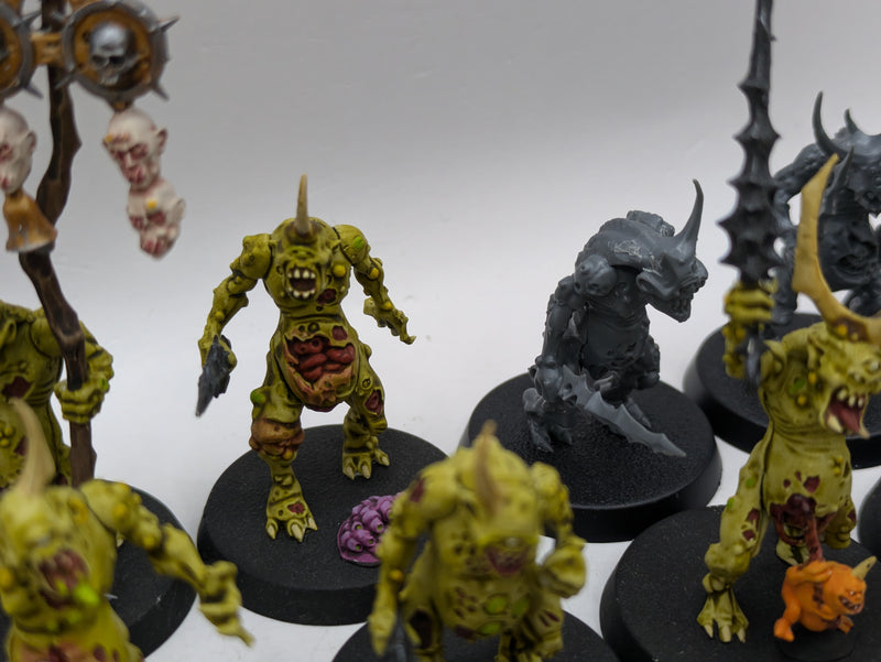 Warhammer 40k: Daemons of Chaos Nurgle Plaguebearers and Spoilpox Scrivener (BC054)