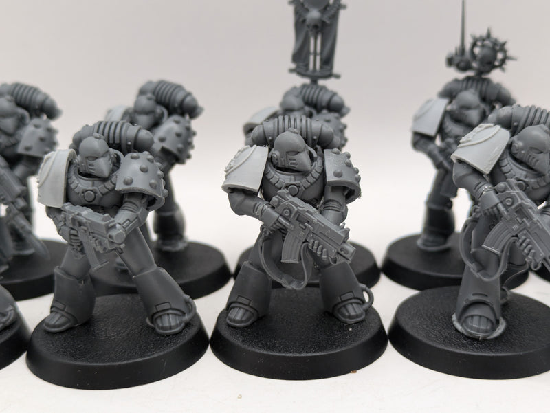 Warhammer Horus Heresy: Space Marine Imperial Fists MKVI Marines (BA011)